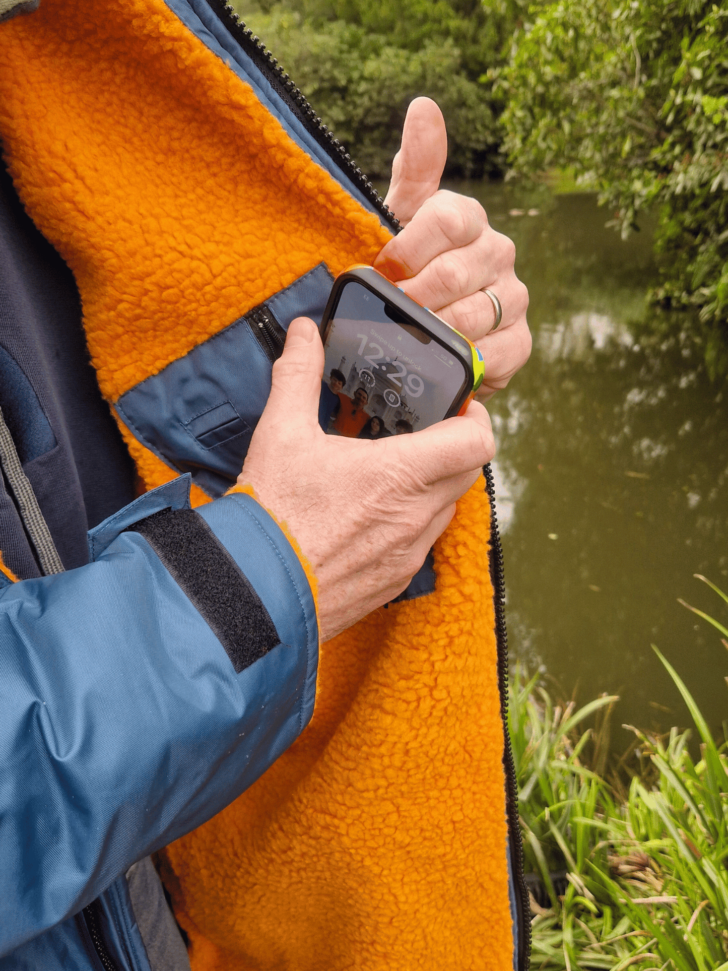 Blazing Moose Eco - long sleeve changing robe - steel blue/vibrant orange