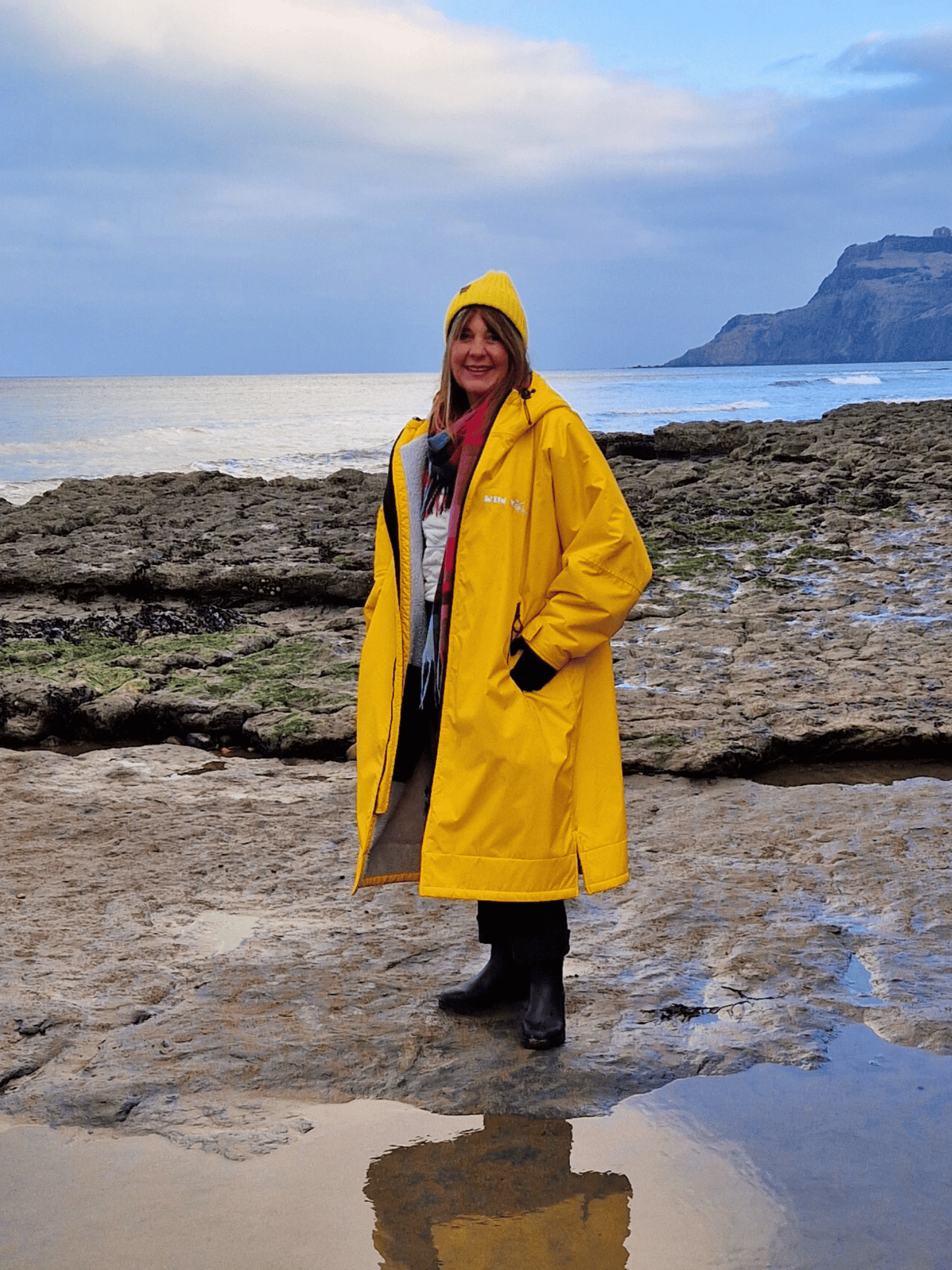 Mango Moose Eco - long sleeve changing robe - vibrant yellow/pale grey