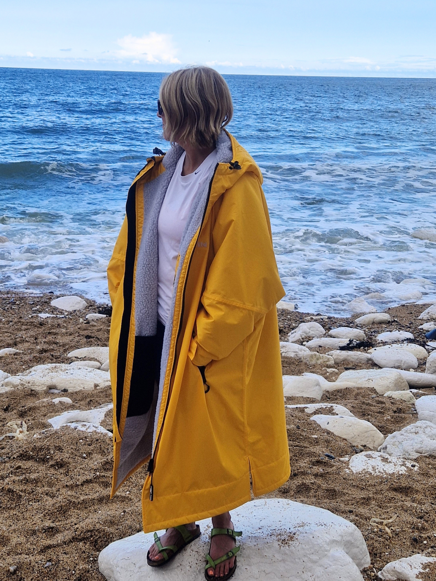 Mango Moose Eco - long sleeve changing robe - vibrant yellow/pale grey