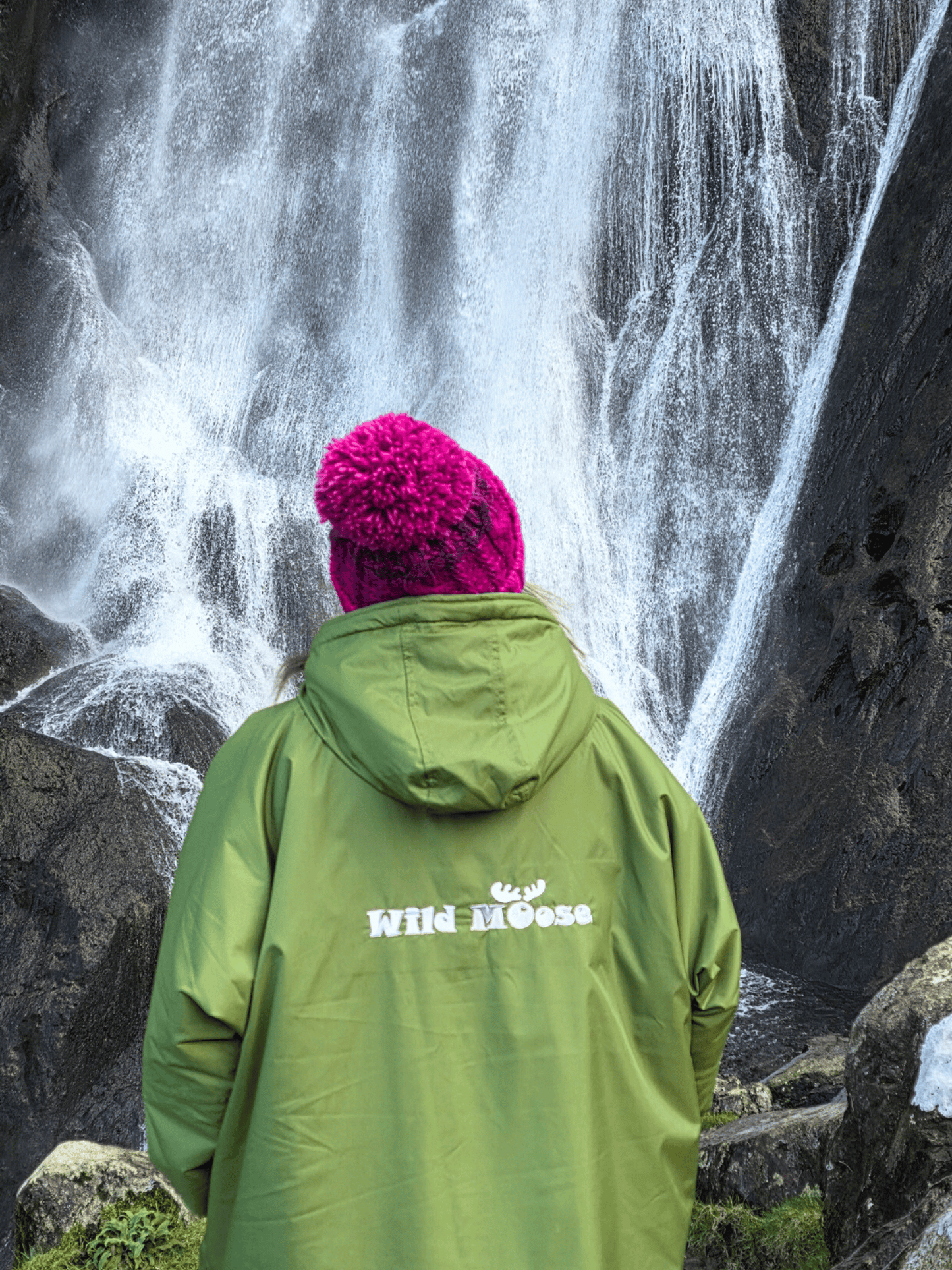 Moss Green / Slate Grey Changing Robe