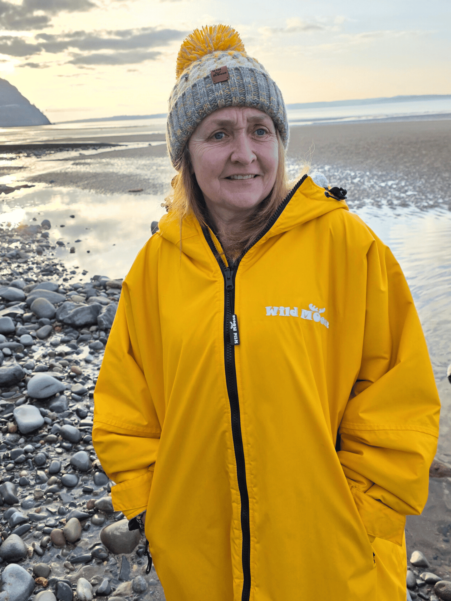 Yellow / Pale Grey Changing Robe