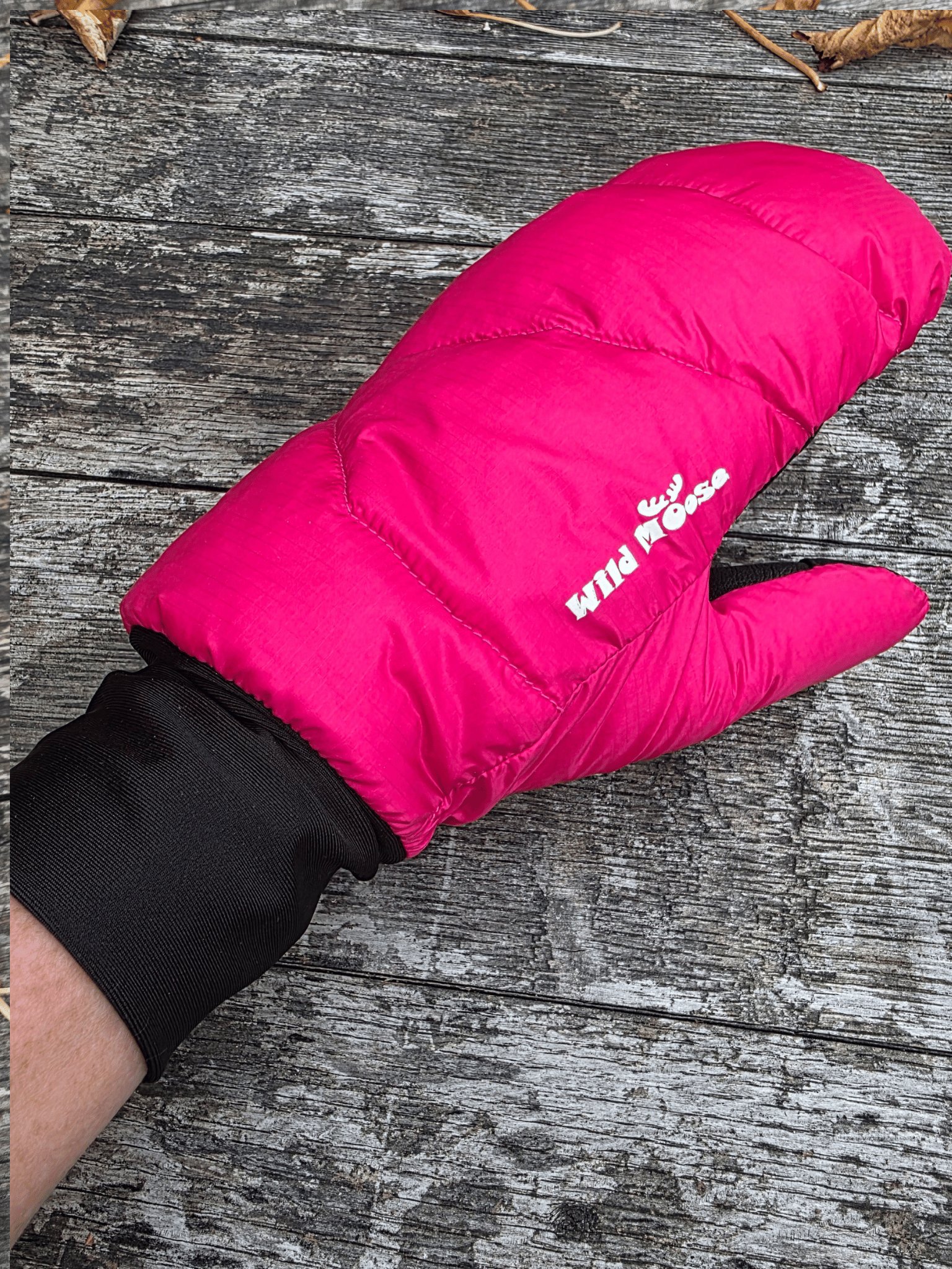 Moose Mitten II – Wild Moose